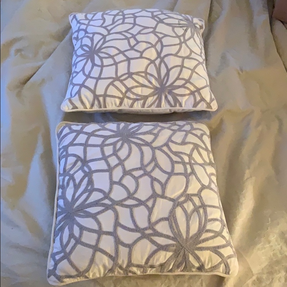 Martha Stewart Home Throw pillows